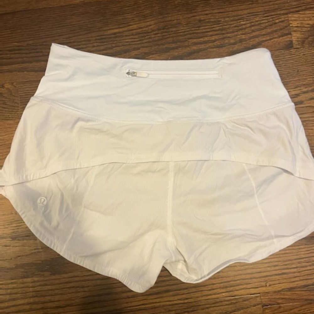 lululemon low rise shorts